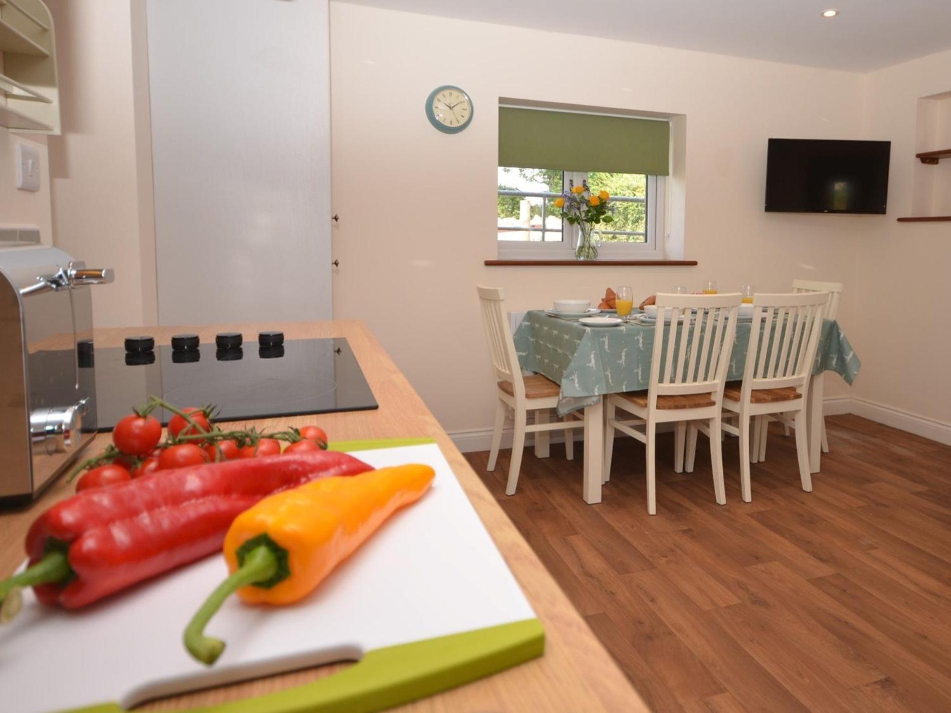 Holiday home 2 Bed In 75697 Bristol